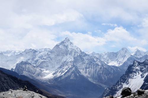 "Photo of a mountain"